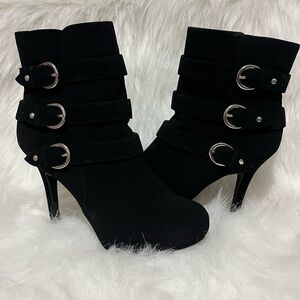 Elegant Black Ankle Boots